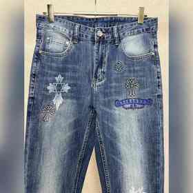 Chrome Hearts — новые модели джинсов с