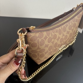 COACH в максимальной комплектации с по