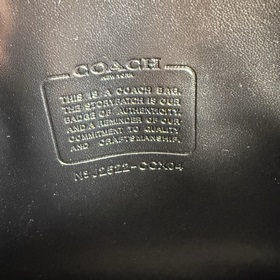 COACH — модель высшей линейки в полной