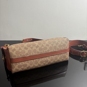 COACH — версия высшего класса в полной