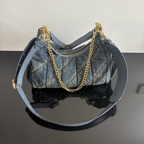 COACH — модель высшей серии в полной ф