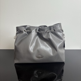 COACH в максимальной комплектации с по
