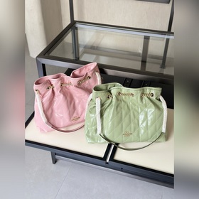 COACH — топовая версия в полной фирмен
