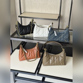 COACH — версия высшего класса в полной