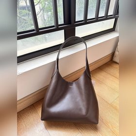COACH — модель высшей серии в полной ф