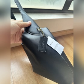COACH — модель высшей линейки в полной