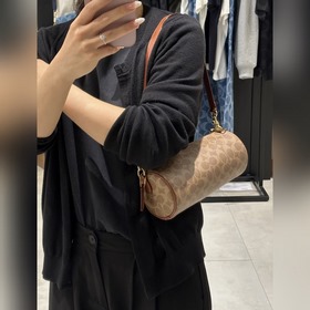 COACH — модель высшей линейки в полной