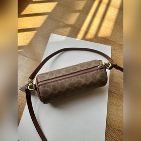 COACH — модель высшей линейки в полной