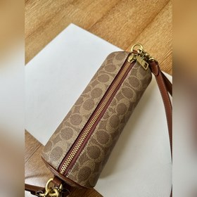 COACH — модель высшей линейки в полной