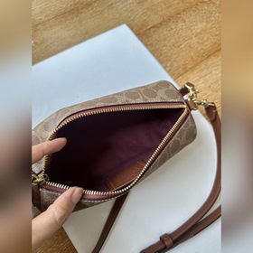 COACH — модель высшей линейки в полной