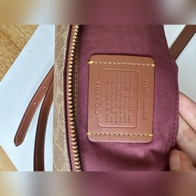 COACH — модель высшей линейки в полной