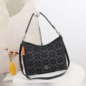 Сумка COACH высшей версии в полной фир