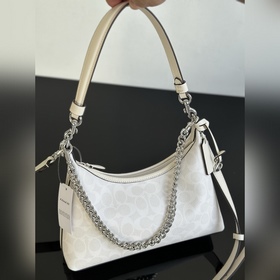 Модель COACH высшей серии в полной фир