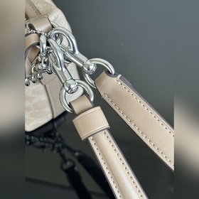 Модель COACH высшей серии в полной фир
