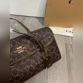 COACH в топовой версии с полным компле