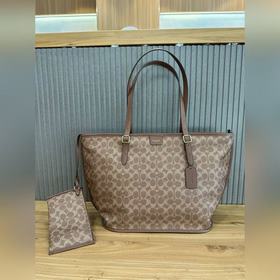 COACH в максимальной комплектации с по