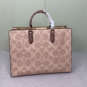 Модель COACH высшей серии в полной фир