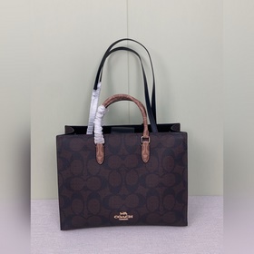 Модель COACH высшей серии в полной фир