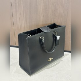 Модель COACH высшей серии в полной фир