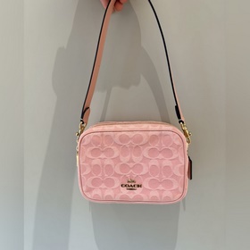 COACH — версия высшего класса в полной