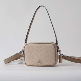COACH в максимальной комплектации с по