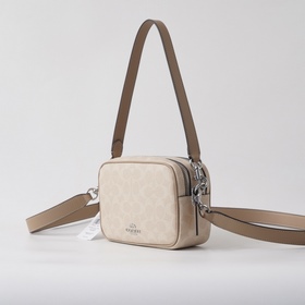 COACH в максимальной комплектации с по