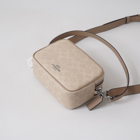COACH в максимальной комплектации с по