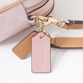 COACH в максимальной комплектации с по
