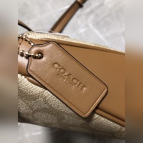 COACH в топовой версии, в полной фирме