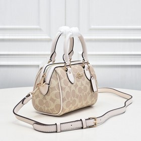 Кори (COACH) — версия высшего качества