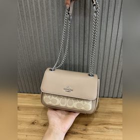 COACH — топовая версия в полной фирмен