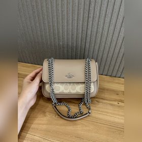 COACH — топовая версия в полной фирмен