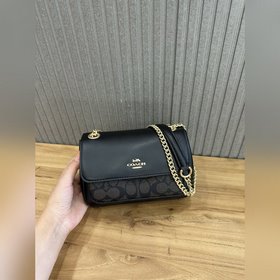 COACH — топовая версия в полной фирмен
