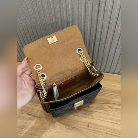 COACH — топовая версия в полной фирмен