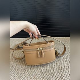 COACH в топовой версии, в комплекте с 