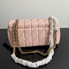 COACH — модель высшей серии в полной ф