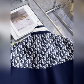 Новая куртка Dior из весенней коллекци