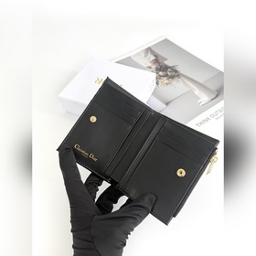Новинка от Dior. Размер бантика： 11,5 