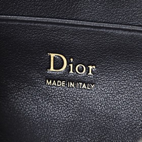 Эта сумочка Dior Bow , выполненная в 