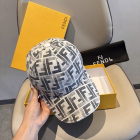 Новая бейсболка Fendi (Фенди) из ориги