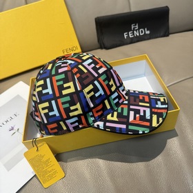 Новая бейсболка Fendi (Фенди) из ориги