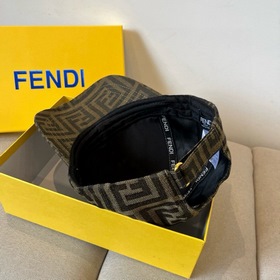 FENDI： бейсболка из коллекции с класси