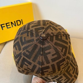 FENDI： бейсболка из коллекции с класси