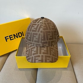 FENDI： бейсболка из коллекции с класси