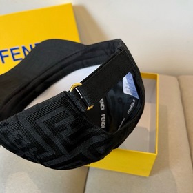 FENDI： бейсболка из коллекции с класси