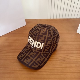 FENDI： бейсболка из коллекции с класси
