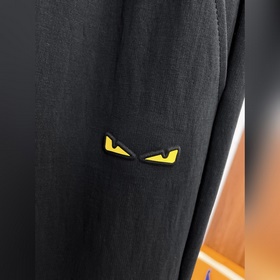 Fendi — новые брюки в стиле кэжуал из 