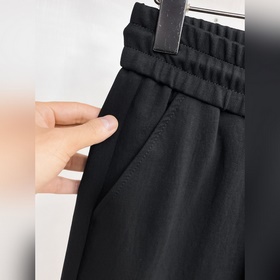 Fendi — новые брюки в стиле кэжуал из 