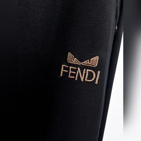 Новые джинсы Fendi 2026 в стиле кэжуал