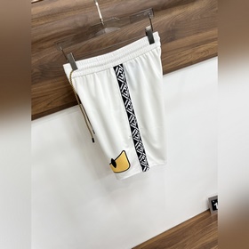 Fendi — новые шорты в стиле кэжуал из 